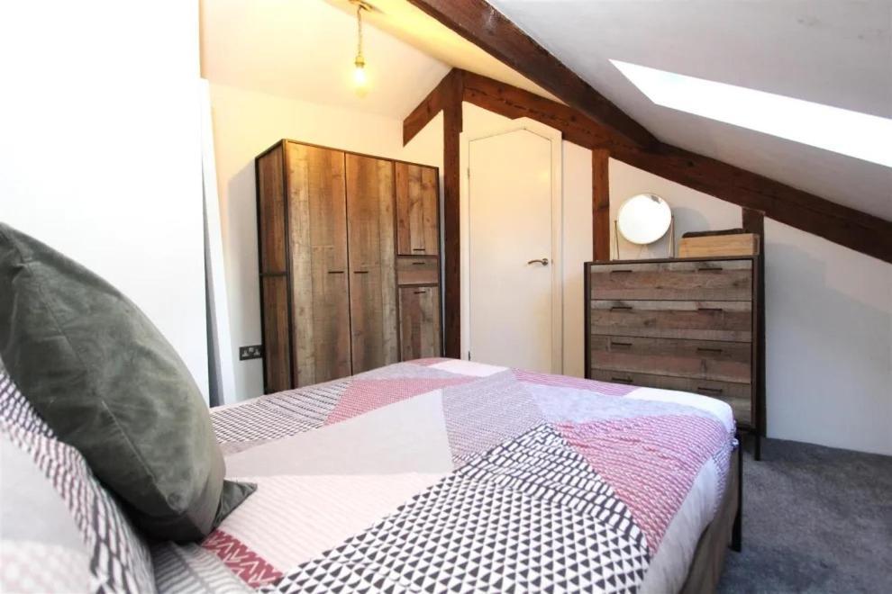Large New-York Style Penthouse Apartment In Leeds City Centre With Contactless Check In Экстерьер фото